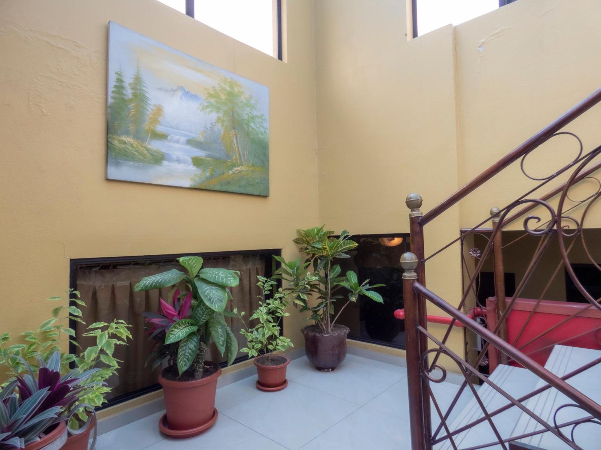 Hotel El Ejido Quito Exterior photo