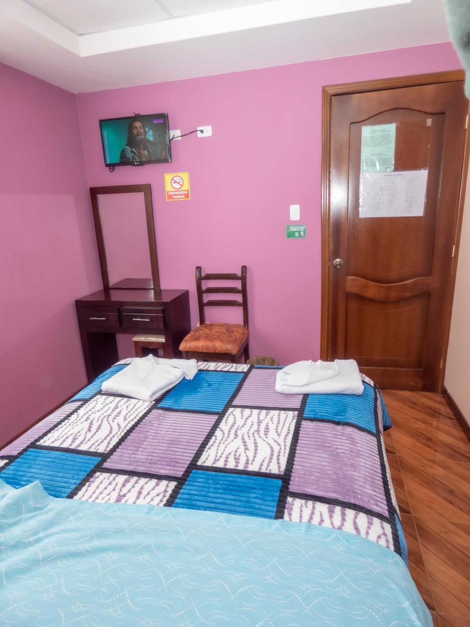 Hotel El Ejido Quito Exterior photo